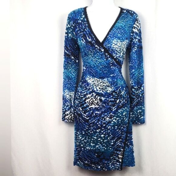 CALVIN KLEIN Dress - Picture 3 of 11